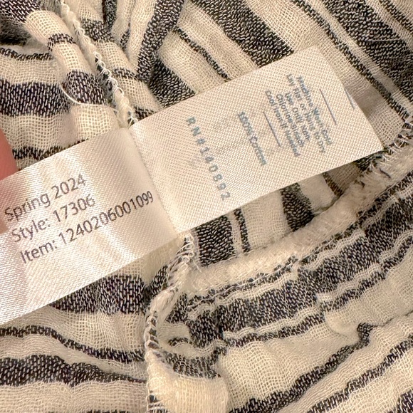 Marine Layer Corinne Double Cloth Maxi Dress - Picture 10 of 13